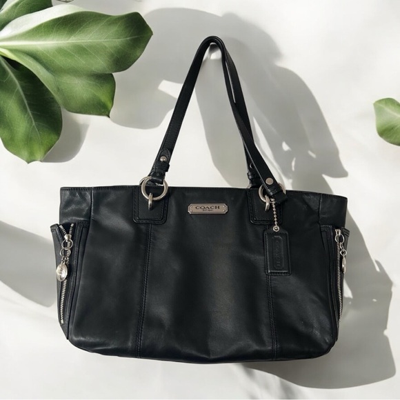 Coach Handbags - COACH Gallery Black Smooth Leather East West Tote Bag F19252